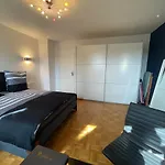 Region Esslingen - Naehe Messe - Flughafen - Stuttgart - Wohnen Und Arbeiten Auf Zeit In 120m2 Wohlfuehlatmosphaere - Ab 3 Uebernachtungen - Geeignet Fuer 4 Pers Incl - Beistellbett Moeglich - Und Tiere Willkommen - Garage F Διαμέρισμα Altbach